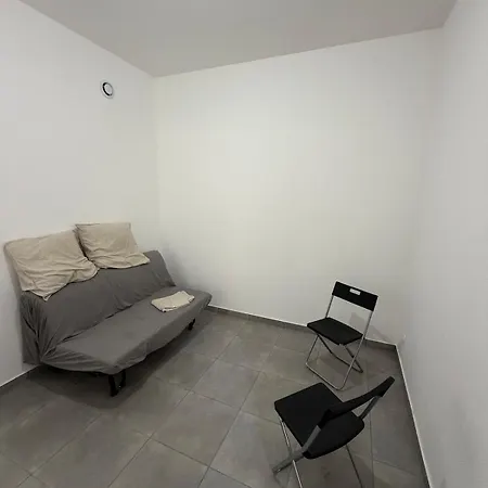 Cozy 2 Minutes De Nation Apartment *