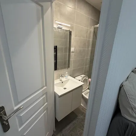 Apartment Cozy 2 Minutes De Nation Paris
